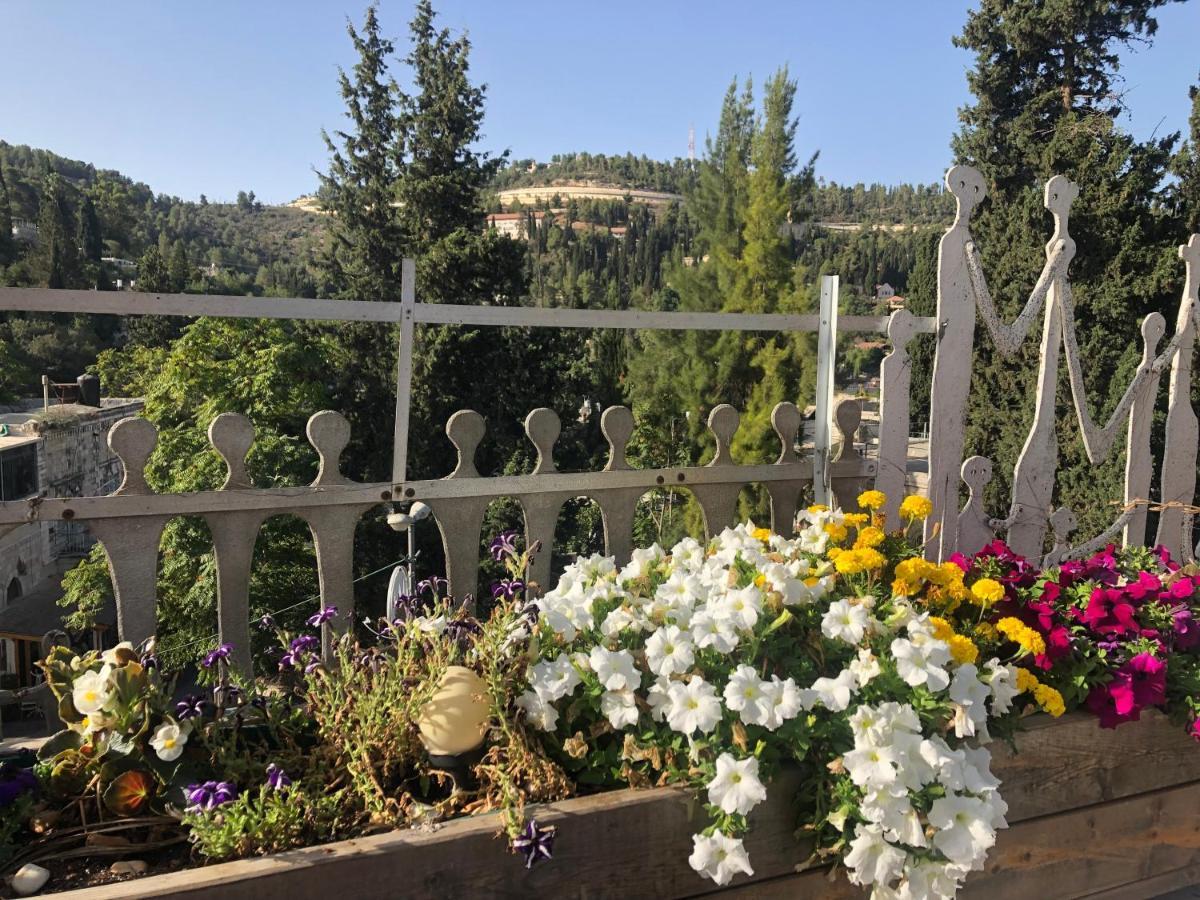 Bed and Breakfast Sweet 'En Kerem View Jerusalem Exterior foto