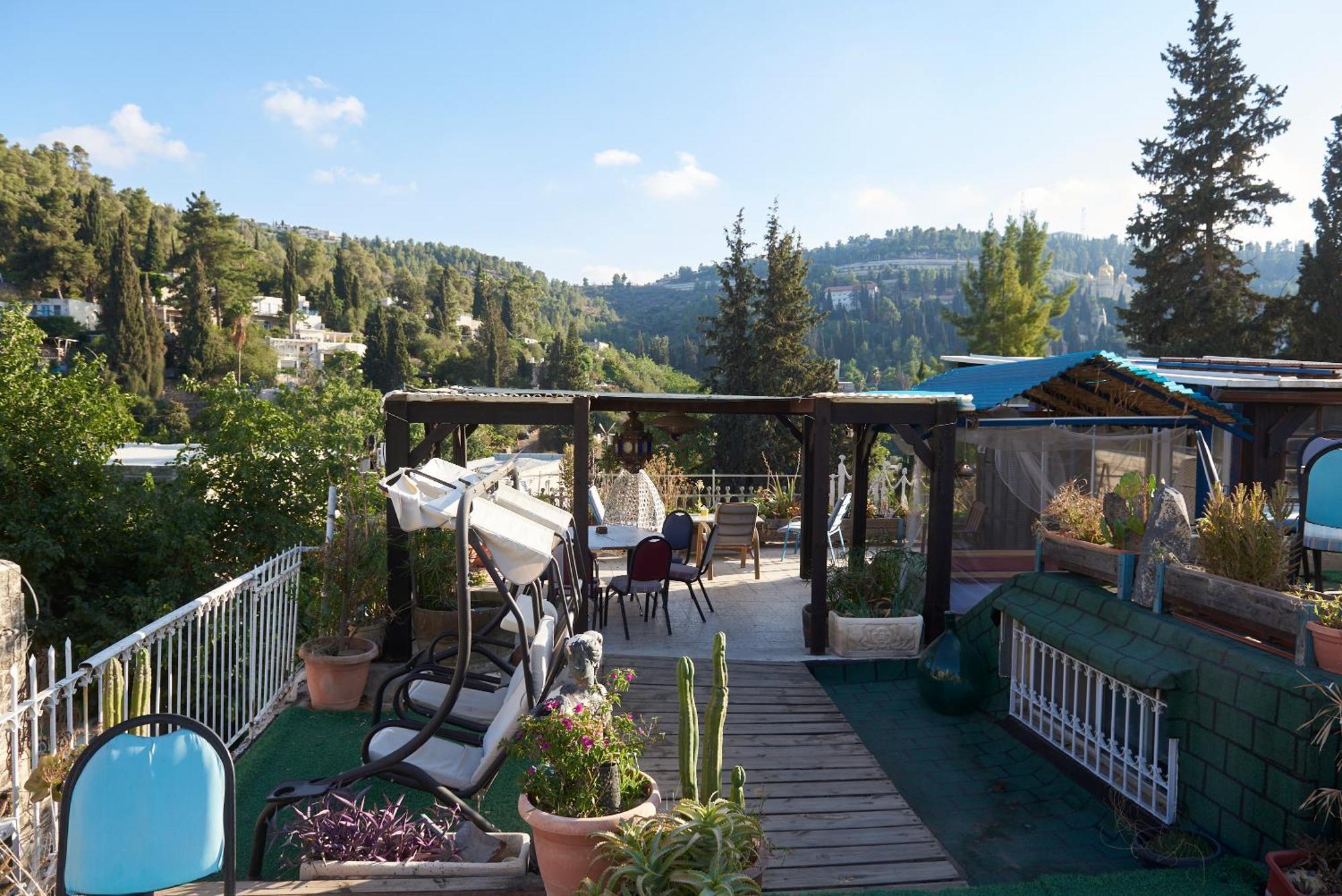 Bed and Breakfast Sweet 'En Kerem View Jerusalem Exterior foto
